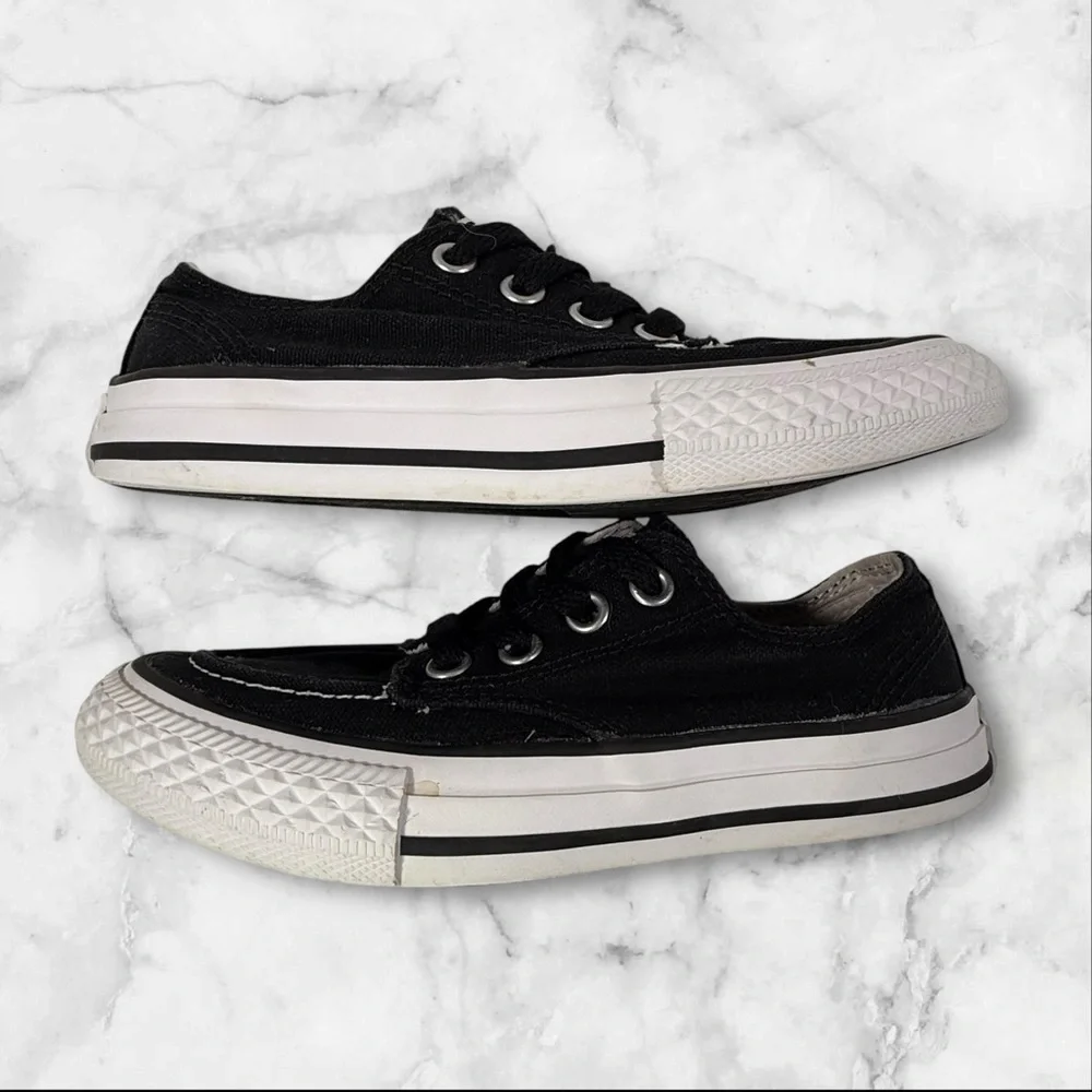 Kids Converse All Star size 11